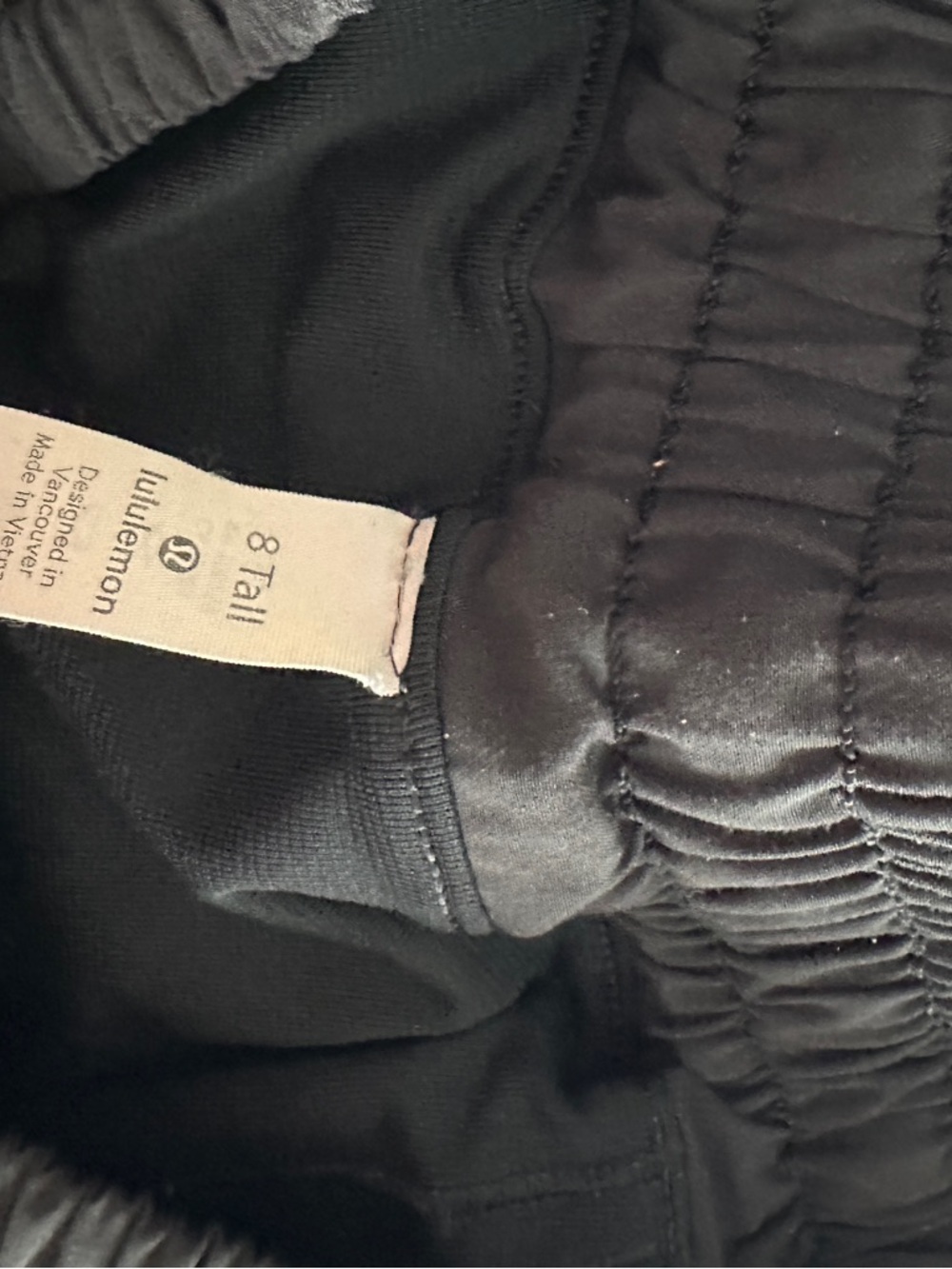 lululemon athletica Black Elastic Waist Performance Shorts - Picture 2 of 2
